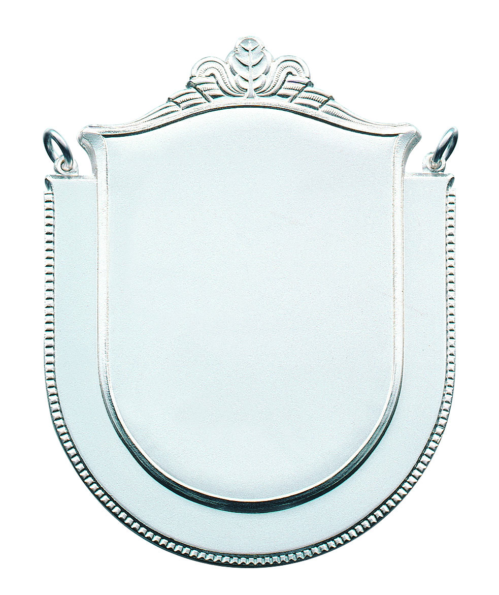 Schild, versilbert mit 2 Ösen und Ring Schild, versilbert mit 2 Ösen und Ring