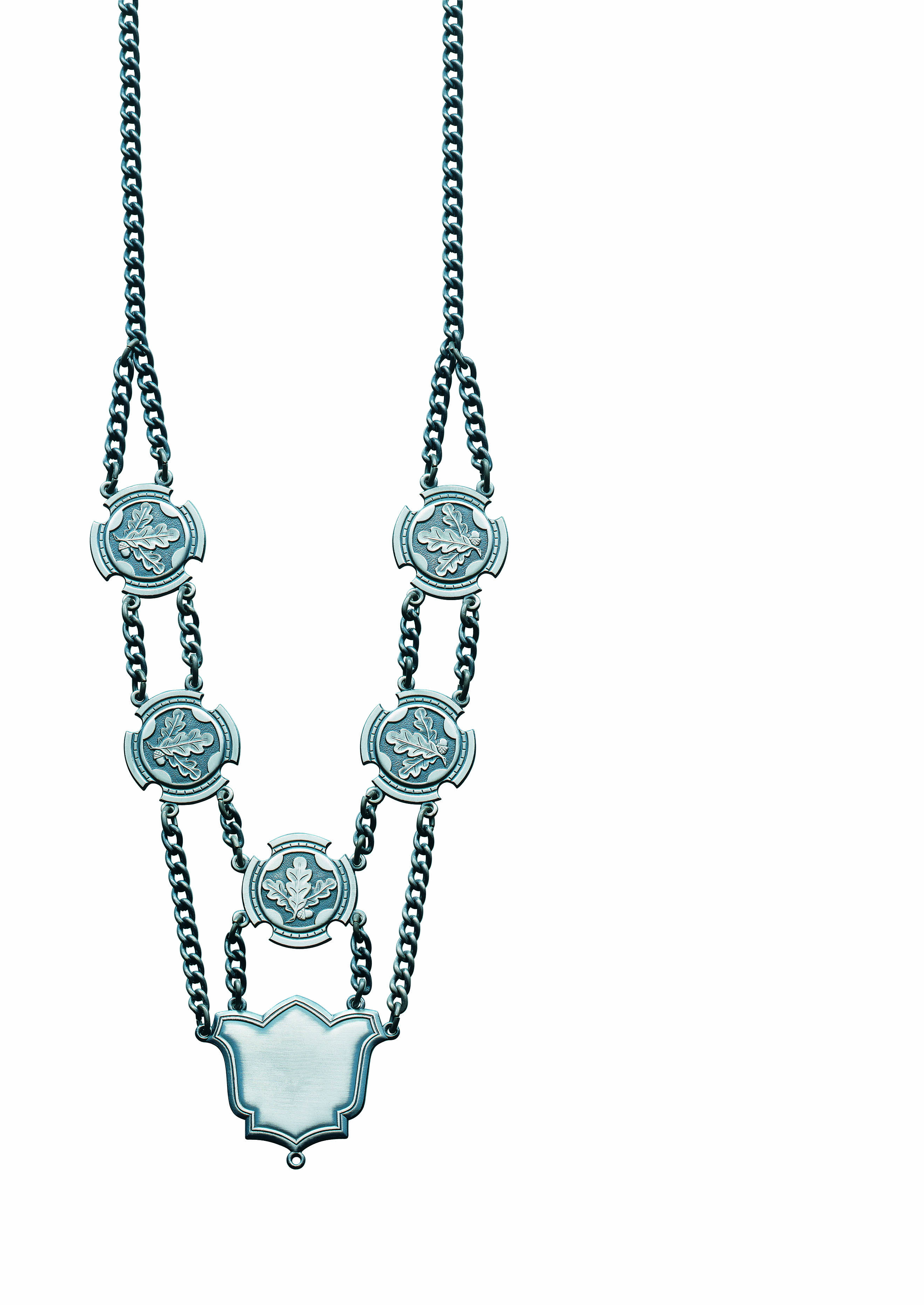 Kette mit Eichenlaub altsilberfarbig Kette mit Eichenlaub altsilberfarbig