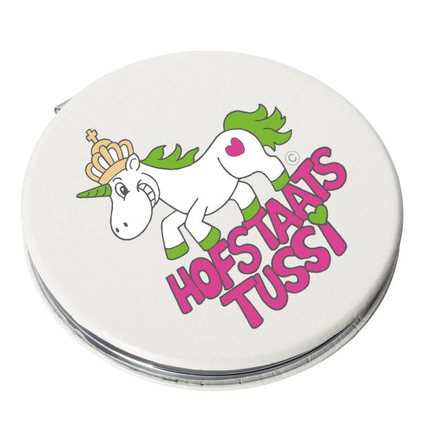Kosmetikspiegel mit Hofstaatstussi-Motiv und Einhorn Runder silberfarbener Kosmetikspiegel mit Hofstaatstussi-Schriftzug in Pink und Einhorn-Motiv auf der Vorderseite, als Bestandteil der Hofstaatstussibox