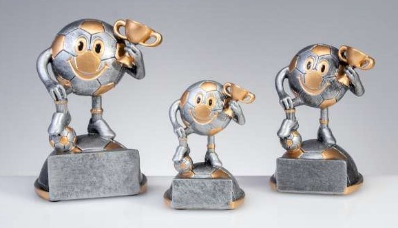 3er-Serie Resinfiguren - Fussball Kids