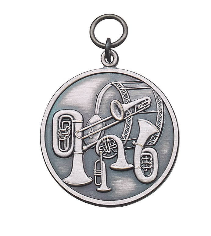 Medaille vergoldet mit Öse und Ring, Motiv Pauke und Blasinstrumente Medaille mit Öse und Ring, rundes Motiv mit Pauke und mehreren Blasinstrumenten wie Trompete, Posaune und Tuba, geeignet für Musiker-Auszeichnungen mit Gravur