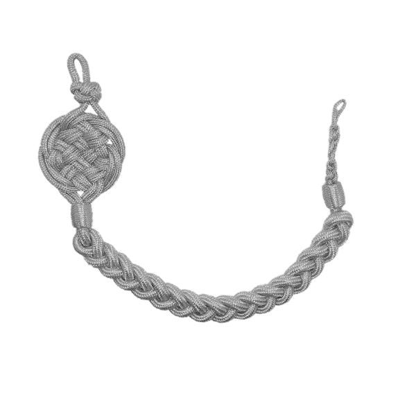Schützenschnur silberfarbig mit Rosette und geflochtener Rundschnur Silberfarbige Schützenschnur mit runder geflochtener Schnur, Rosette, zwei Schiebern und Knoten an den Enden.