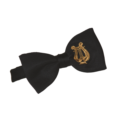 Fliege Lyra schwarz mit goldfarbenem Lyra-Symbol und Ankerband Schwarze Fliege in stumpfer Form mit Ankerband und goldfarben gesticktem Lyra-Symbol auf einer Seite