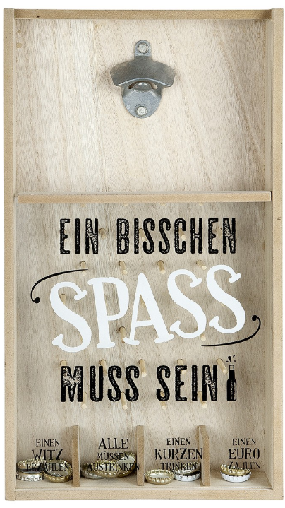 Kronkorkenspiel Ein bisschen Spass muss sein mit Flaschenöffner und vier Sammelfächern Kronkorkenspiel Ein bisschen Spass muss sein aus MDF mit Metallöffner, bedruckter Glasplatte und vier unteren Behältern für Kronkorken mit den Aufschriften Einen Witz erzählen, Alle müssen austrinken, Einen Kurzen trinken und Einen Euro bezahlen