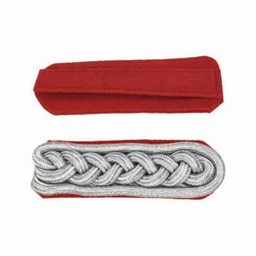 Leutnantsgeflecht silber mit roter Unterlage, Paar Leutnantsgeflecht als Paar mit silbernem 5-bogigem Soutache auf roter Filzunterlage, eine Ansicht mit sichtbarer Rückseite und Lasche zur Befestigung.