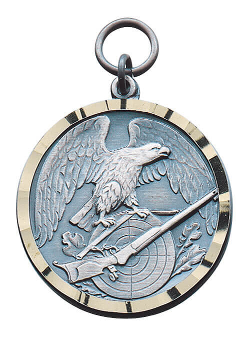 Anhänger vergoldet mit Schützenadler und goldenem Rand Runder Anhänger vergoldet mit goldenem Rand, Schützenadler auf Zielscheibe und diagonalem Schützengewehr, mit Öse und Ring zur Befestigung