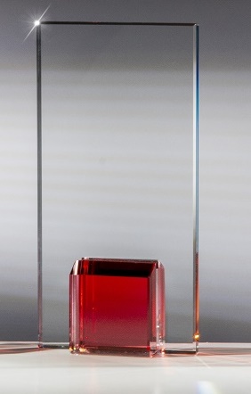 Eckige Glastrophäe Rubinrot Größe: 220 x 100mm