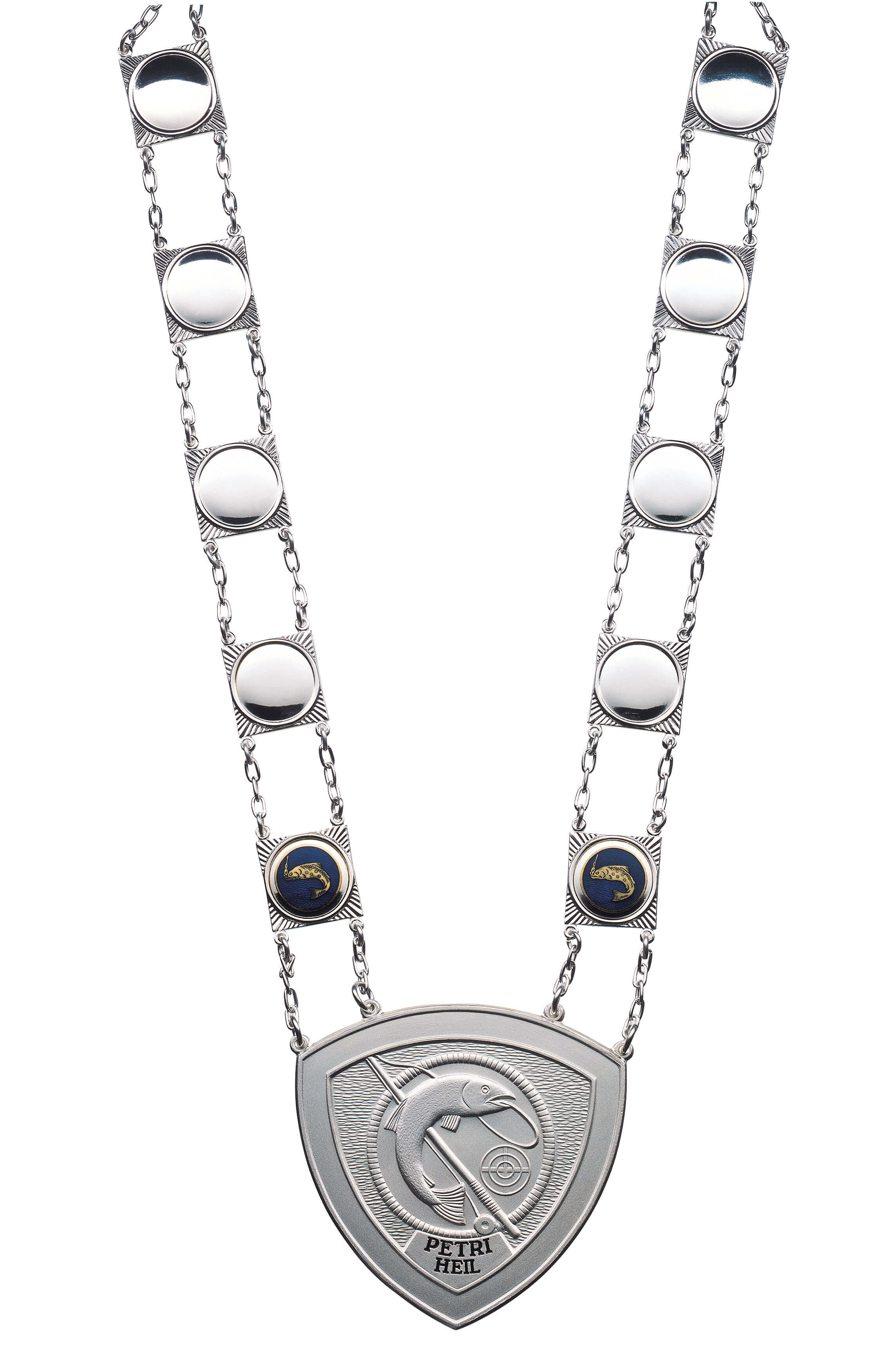 Kette Petri Heil für Fischer und Angler mit Schild und Angelmotiv Kette „Petri Heil“ für Fischer und Angler mit silberfarbenem Kettenschild, Fisch- und Angelmotiv, Schriftzug „Petri Heil“ sowie Kettengliedern mit runden Flächen und zwei blauen Emblemen mit Fischmotiv