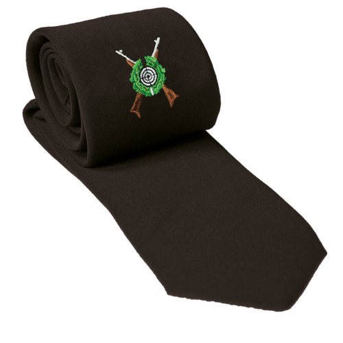 Schützenkrawatte Shantung schwarz mit gesticktem Schützenmotiv Schwarze Schützenkrawatte aus Shantung mit gesticktem Motiv aus Zielscheibe, grünem Eichenlaub und zwei gekreuzten Gewehren.