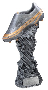 Resinfigur - Weltstar Fußball, auf Fels Hölhe 280 mm