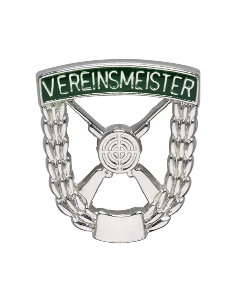 Abzeichen Vereinsmeister in Silberoptik mit grünem Schriftzug Abzeichen „Vereinsmeister“ in Silberoptik mit grünem Schriftband, gekreuzten Gewehren, kleiner Zielscheibe, Eichenlaubkranz und Gravurfeld unten