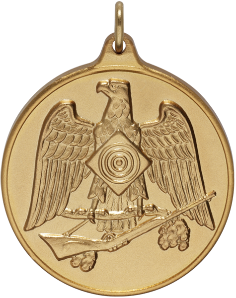 Medaille mit Schützenadler frontal und Zielscheibe Runde goldfarbene Medaille mit Öse, frontalem Schützenadler mit ausgebreiteten Flügeln, Zielscheibe auf der Brust und Gewehr im unteren Bereich.