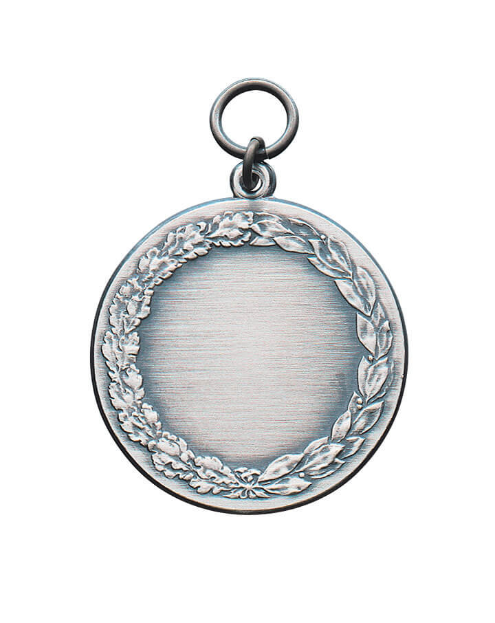 Medaille mit Eichenlaubkranz und Öse Runde Medaille mit Eichenlaubkranz am Rand, glatter Gravurfläche in der Mitte sowie Öse und Ring zur Befestigung, in silberfarbener Metalloptik
