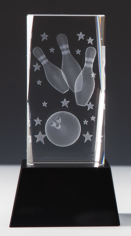 Kristallglasblock - Bowling 3D, auf schwarzem Sockel / H  85 mm