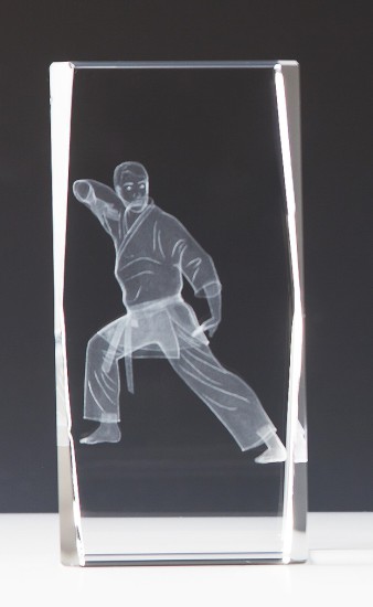 Kristallglasblock - Karate 3D / Maße: 6 x 4 x 4 cm, mit Geschenkbox