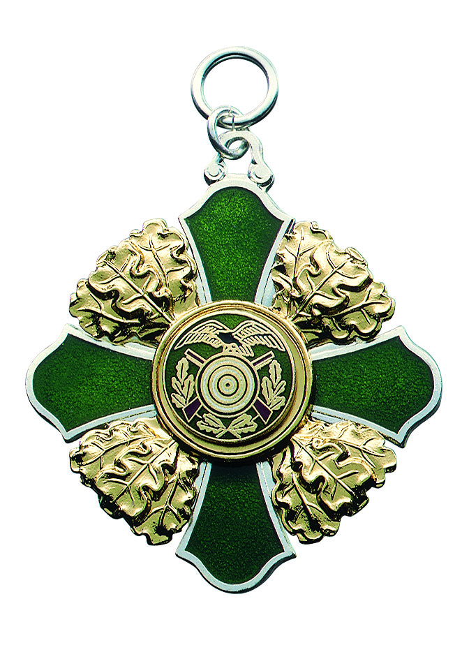 Orden versilbert mit Öse und Ring Orden versilbert mit Öse und Ring