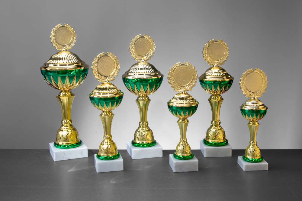 Pokal Isaak gold / grün H 345 mm / 100 mm