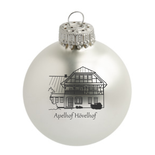 Hövelhof Apelhof Weihnachtskugel aus Glas mit Apelhof-Hövelhof-Motiv Weiße Weihnachtskugel aus Glas mit silberner Aufhängung und schwarzem Druckmotiv eines Hauses mit Schriftzug Apelhof Hövelhof