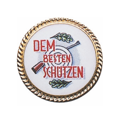 Auflage vergoldet ohne Befestigung mit Zielscheibe, Eichenlaub und Gewehr Runde, vergoldete Auflage ohne Befestigung mit weißem Hintergrund, Schriftzug „Dem besten Schützen“, gekreuztem Gewehr und Eichenlaub im Zielscheibenmotiv
