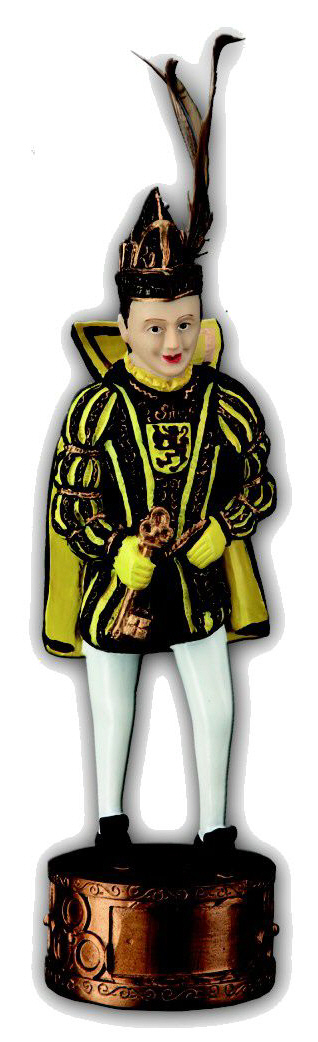 Prinz Karneval Figur grün-weiß mit Feder und Sockel Prinz Karneval Figur in grün-weißer Kleidung mit Feder am Hut und rundem Sockel, handbemalte Kunstharzfigur mit Gravurfeld