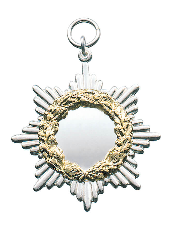 Orden mit Kranz in Sternform, silberfarben mit goldenem Kranz Orden mit Kranz als Schützenorden in Sternform, silberfarben mit goldenem Kranz, glatter Gravurfläche in der Mitte sowie Öse und Ring zur Befestigung